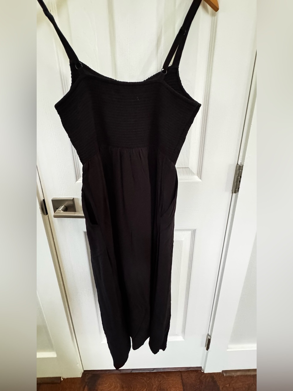 Old Navy Black Sleeveless Maxi Dress with Pockets